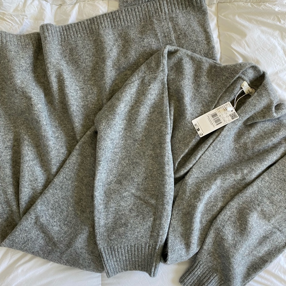 Mango cardigan